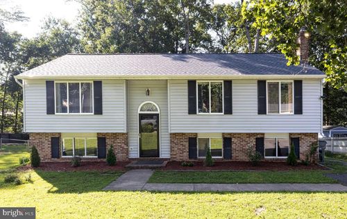 10612 Holleybrooke Dr, SPOTSYLVANIA, VA, 22553-1637 | Card Image