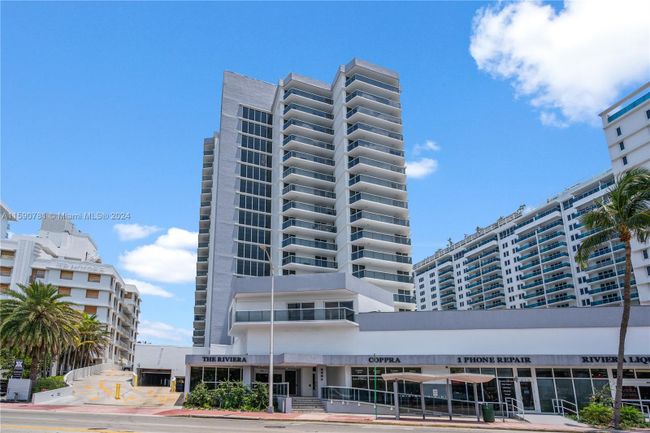 404 - 2401 Collins Ave, Condo with 2 bedrooms, 2 bathrooms and null parking in Miami Beach FL | Image 1