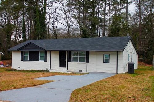 8947 Yarmouth Dr, Jonesboro, GA, 30238-4639 | Card Image