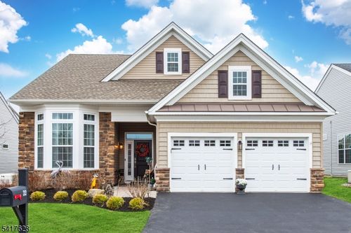 32 Gordon Way, Flanders, NJ, 07836-4427 | Card Image