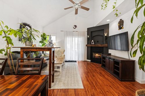 7-6078 Truesdale St, Duncan, BC, V9L0B4 | Card Image