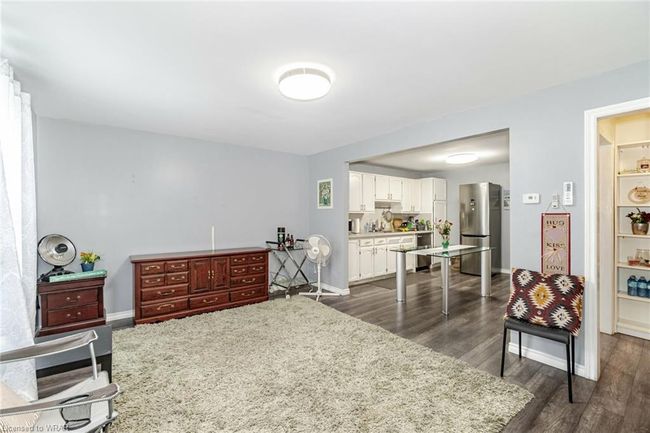 6152 Arad St, House other with 2 bedrooms, 1 bathrooms and 2 parking in Niagara Falls ON | Image 4