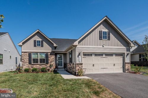 8406 Meadow Rock Ct, BRANDYWINE, MD, 20613-2062 | Card Image