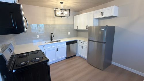 4-647 Swenson Ave, Springville, UT, 84663-2544 | Card Image