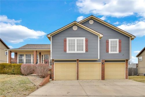 1018 Manse Drive, Raymore, MO, 64083 | Card Image