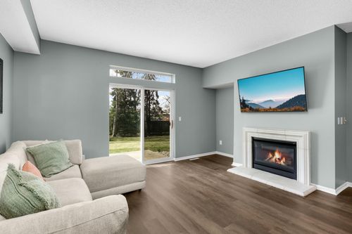 1602-11724 Ryan Cir, Burnsville, MN, 55337-3256 | Card Image