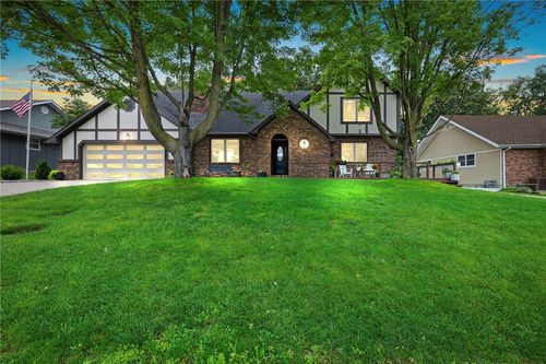 3502 Hackberry Ln, Joplin, MO, 64801-8359 | Card Image