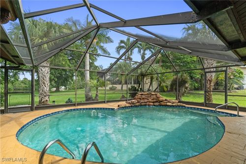 7220 Hendry Creek Dr, Fort Myers, FL, 33908-4212 | Card Image