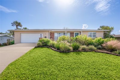 30 Silk Oaks Drive, House other with 2 bedrooms, 2 bathrooms and null parking in Ormond Beach FL | Image 1