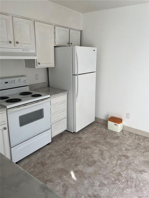c-2435 S Xanadu Way, Aurora, CO, 80014-2123 | Card Image