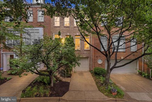 4653 Kinsey Ln, ALEXANDRIA, VA, 22311-4916 | Card Image