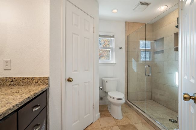 6523 Heron Dr, House other with 4 bedrooms, 3 bathrooms and 4 parking in Austin TX | Image 21