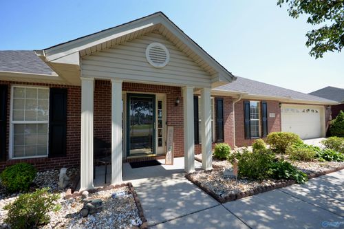 211 Williston Drive, Huntsville, AL, 35806 | Card Image