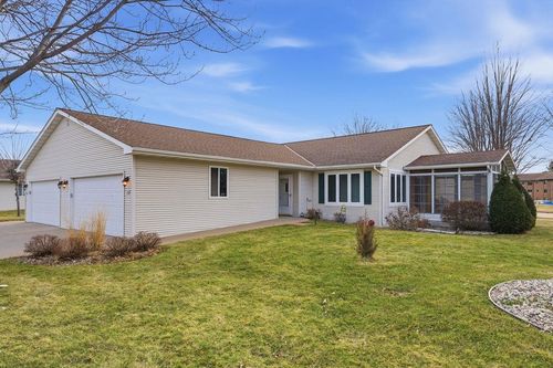 1399 W South Park Avenue, OSHKOSH, WI, 54902 | Card Image
