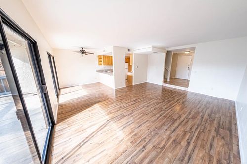 2374 Caringa, Carlsbad, CA, 92009 | Card Image