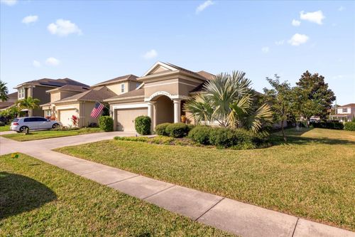 8162 Lazy Bear Ln, WINTER PARK, FL, 32792-9409 | Card Image