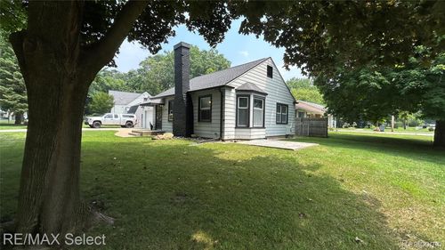1119 W Decamp St, Flint, MI, 48507-3319 | Card Image