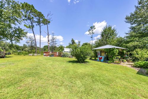 90 Jones Dr, Freeport, FL, 32439-4234 | Card Image
