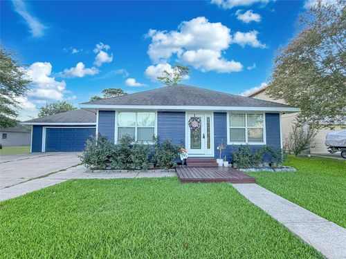 3034 Weatherford St, La Porte, TX, 77571-7072 | Card Image