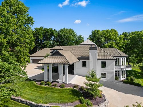 3711 E Castlebay Ct, Springfield, MO, 65809-4674 | Card Image