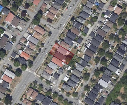 4928 Earles St, Vancouver, BC, V5R3R5 | Card Image