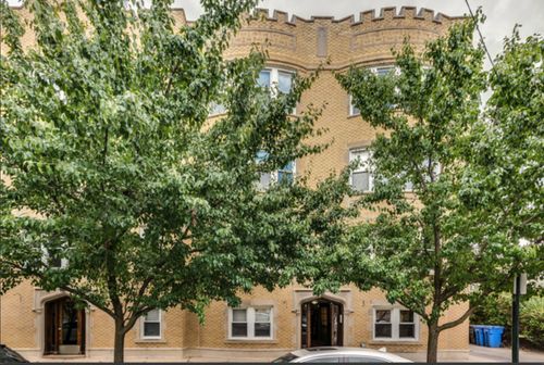 apt-g-2533 W Berwyn Ave, Chicago, IL, 60625-3976 | Card Image
