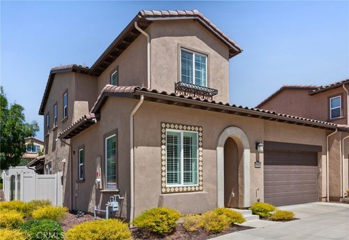 5684 Kai Ct, Santa Maria, CA, 93455-2873 | Card Image