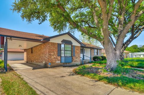 2715 Whitson Way, Mesquite, TX, 75150-2364 | Card Image