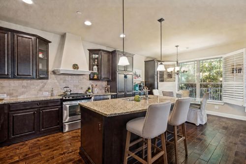1017 Brook Hollow Dr, Euless, TX, 76039-5271 | Card Image