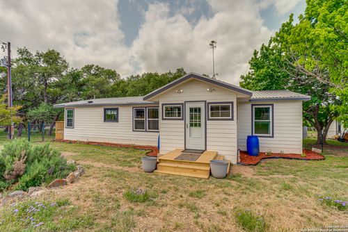 104 Northview Ln, Kendalia, TX, 78027-1910 | Card Image