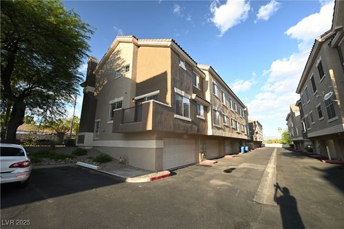 2775 Red Vista Ct, Henderson, NV, 89074-1279 | Card Image