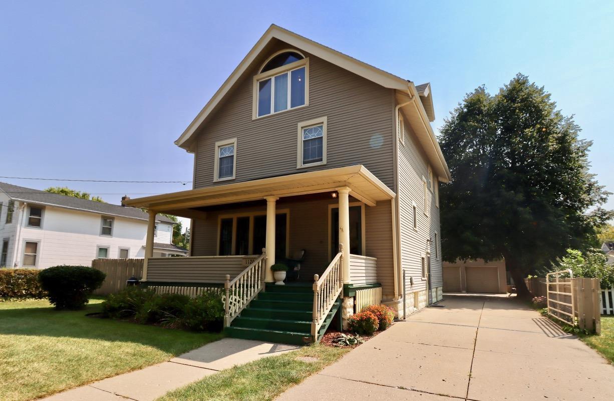 Milwaukee St, Janesville, WI 53545