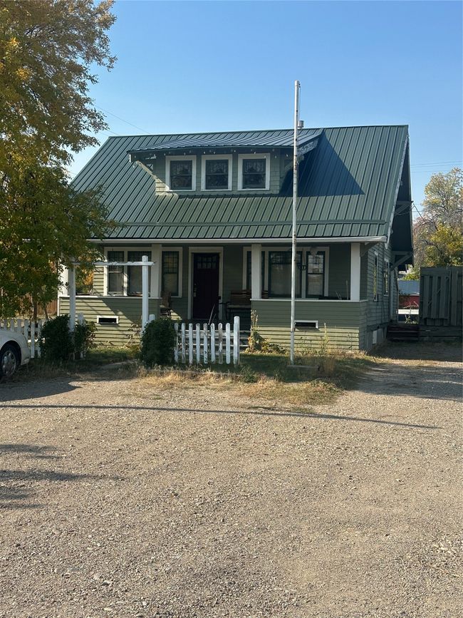 View of front of home featuring covered porch | Image 33