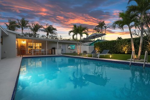 19256 Country Club Dr, Jupiter, FL, 33469-2016 | Card Image