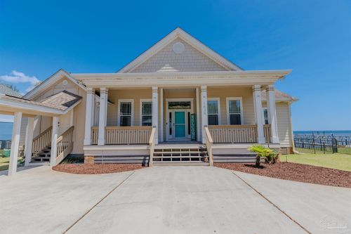 1636 Moonraker Dr, Milton, FL, 32583-7412 | Card Image