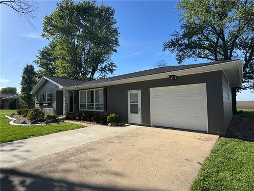 313 E North 3rd St, Findlay, IL, 62534-3287 | Card Image