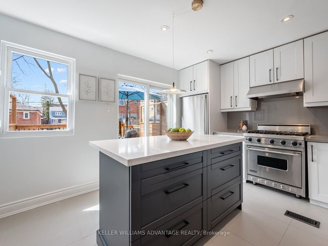 42 Normandy Blvd, House other with 3 bedrooms, 2 bathrooms and 1 parking in Toronto ON | Image 11