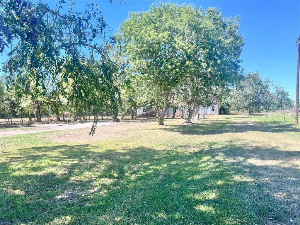 Doris St, El Campo, TX 77437