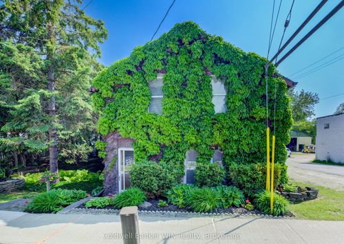 175 Smith St, Arthur, ON, N0G1A0 | Card Image