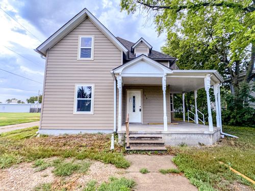 106 S Cedar St, Abilene, KS, 67410-3066 | Card Image