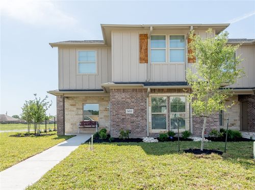 3534 Kenyon Dr, College Station, TX, 77845-2436 | Card Image