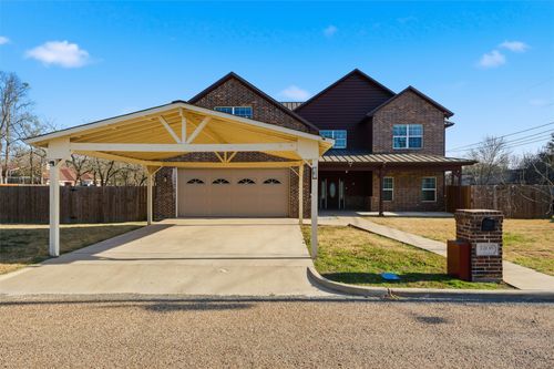 1205 Avenue B, Lacy Lakeview, TX, 76705-1315 | Card Image