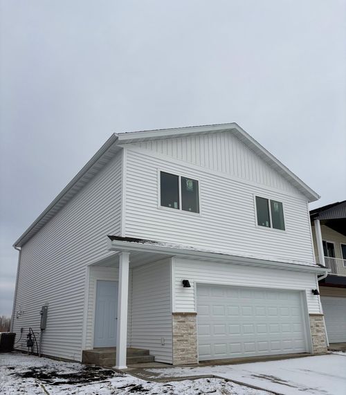 6719 66th Avenue S, Horace, ND, 58047 | Card Image