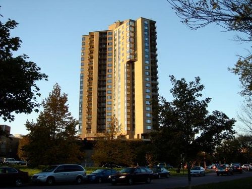 apt-1606-2950 Dean Pkwy, Minneapolis, MN, 55416-4377 | Card Image