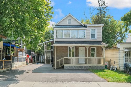 210 Dagmar Ave, Vanier, ON, K1L5S9 | Card Image