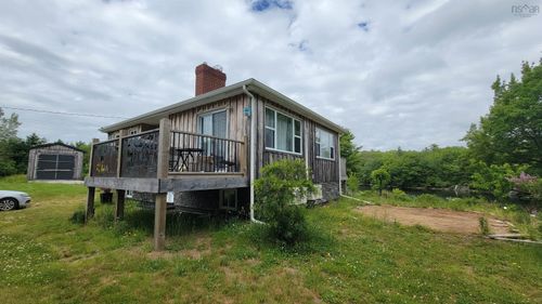 37 Eli Doucette Rd, Tusket, NS, B0W3M0 | Card Image