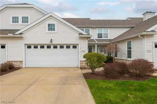 33136 Fairport Dr, Avon Lake, OH, 44012-2374 | Card Image