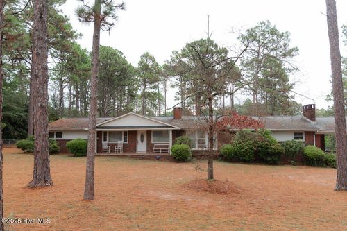 303 Dogwood Ln, Hamlet, NC, 28345-3016 | Card Image