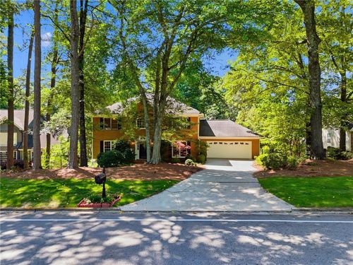 5055 Roxburgh Dr, Roswell, GA, 30076-3710 | Card Image