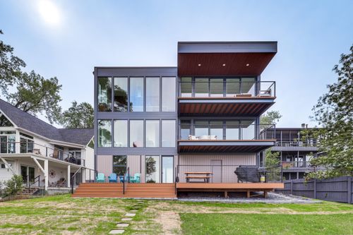 7705 Lake Shore Dr, Gary, IN, 46403-1491 | Card Image